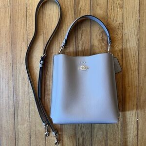 NWOT Coach Mollie Bucket Bag CA1777 Tan